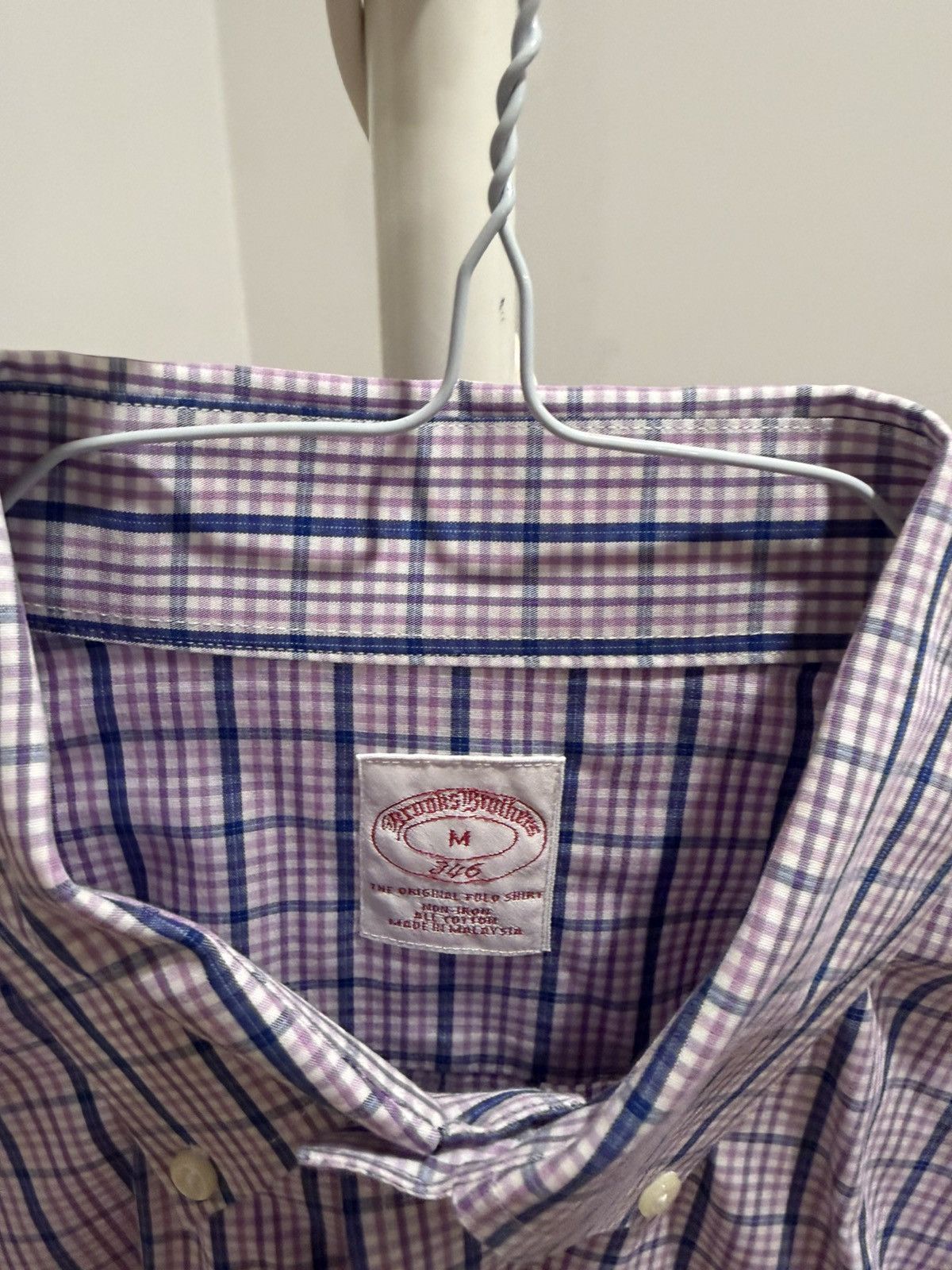 Brooks Brothers Brooks Brothers Button-up Button-down with Buttons Size US M / EU 48-50 / 2 - 3 Thumbnail