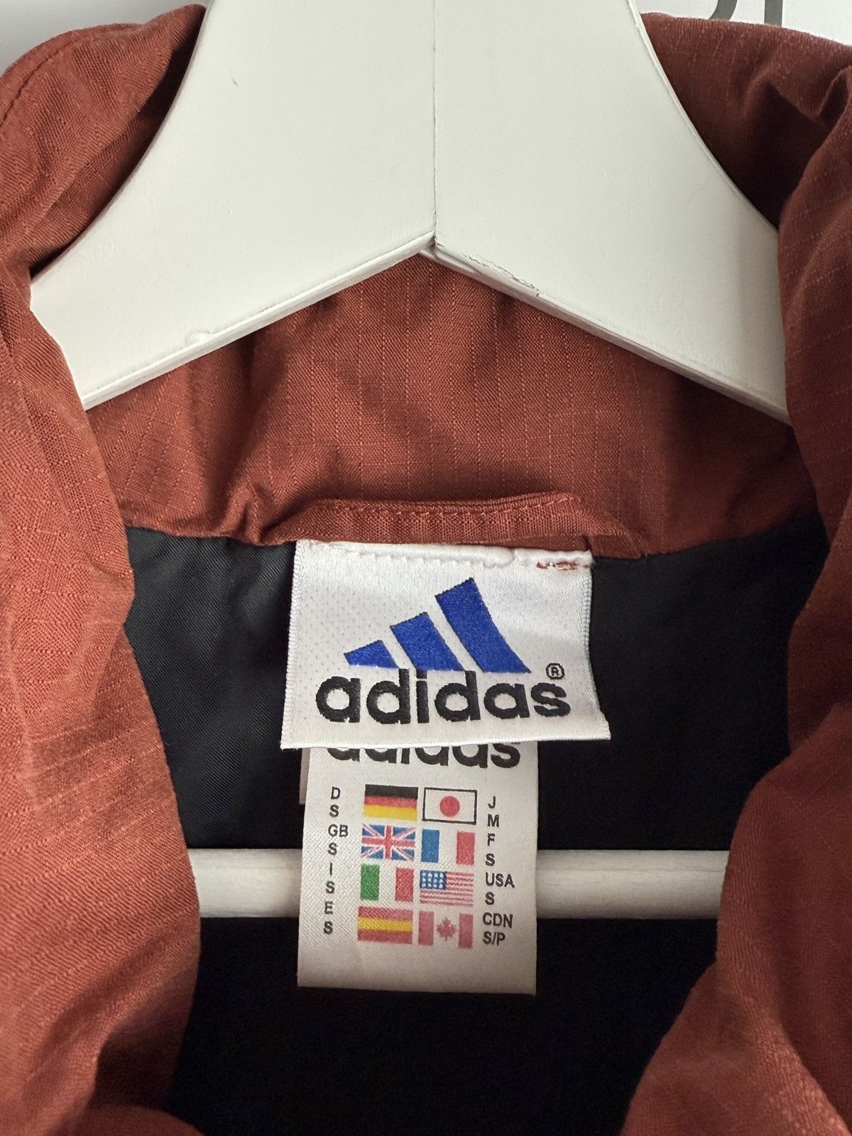 Adidas × Vintage Adidas small logo puffer vest gilet S blockcore streetwear Size US S / EU 44-46 / 1 - 4 Thumbnail