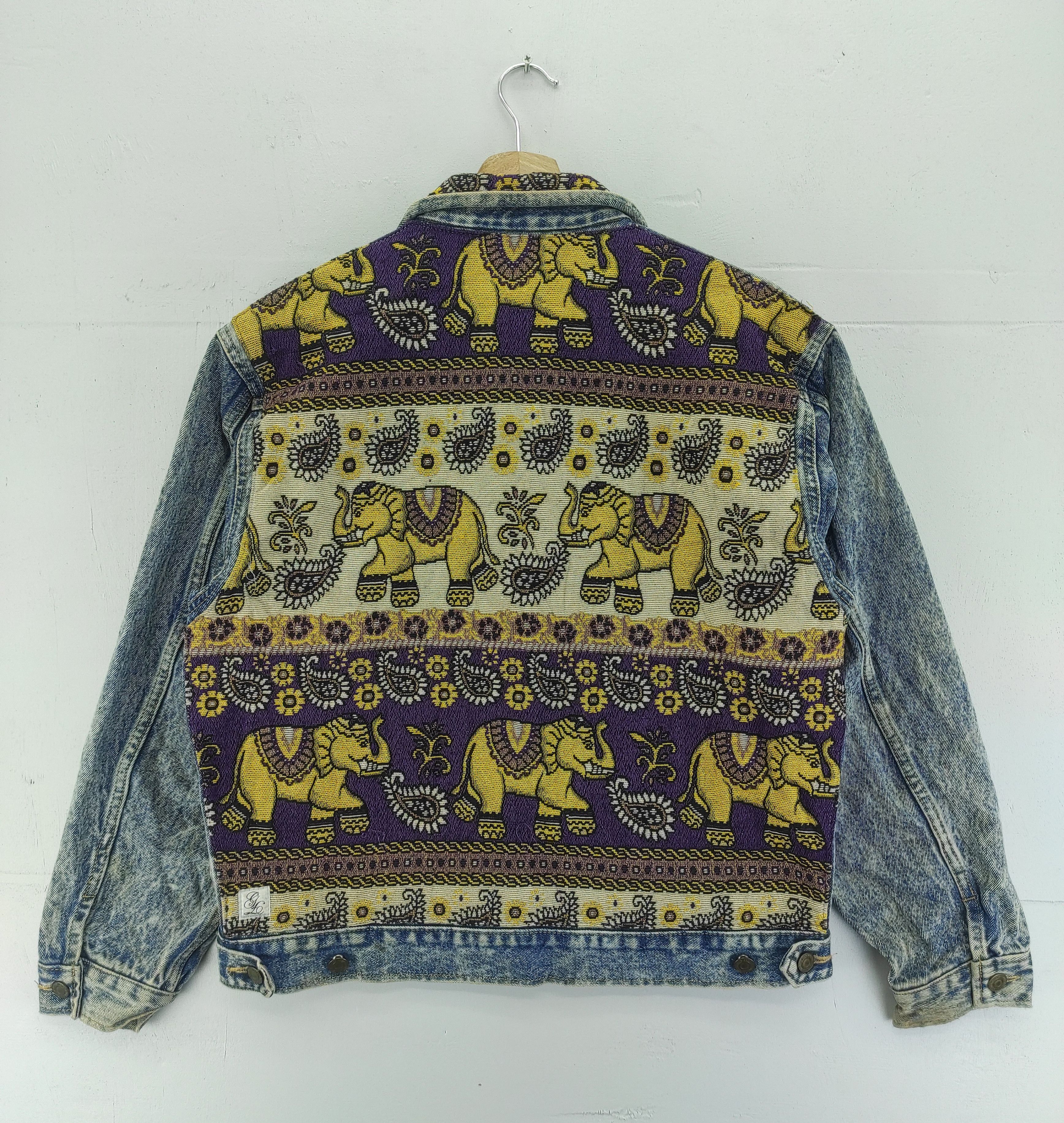 Other Vintage Denim Jacket Custom Elephant graphic Size US L / EU 52-54 / 3 - 1 Thumbnail