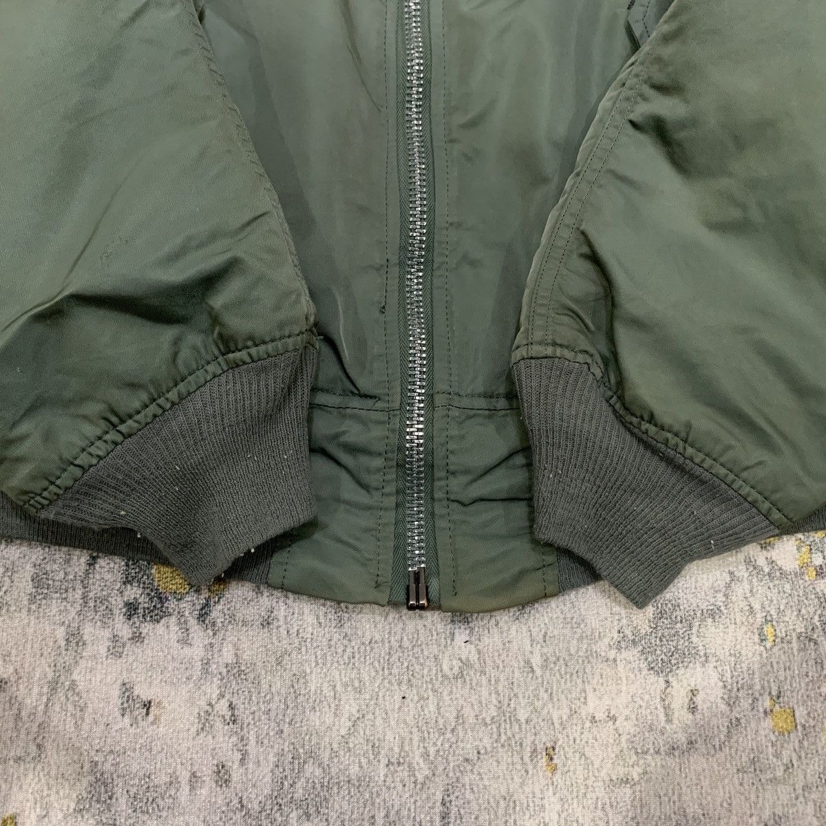 Alpha Industries Vintage USAF MA 1 Reversible Flight Bomber Jacket Size US M / EU 48-50 / 2 - 7 Thumbnail