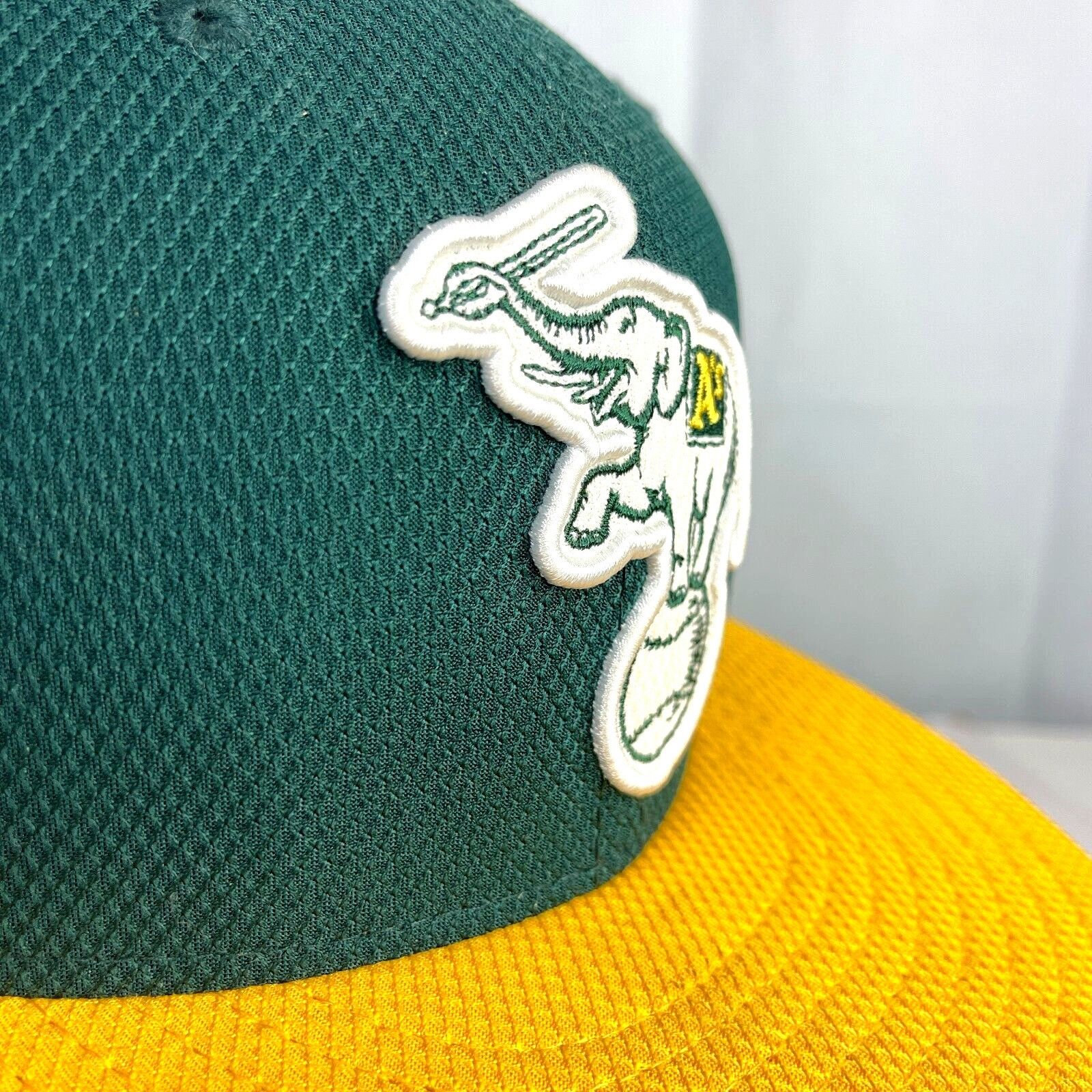 New Era Oakland A's Athletics MLB New Era 7.5 Fitted Baseball Cap In Size 46 - 4 Thumbnail