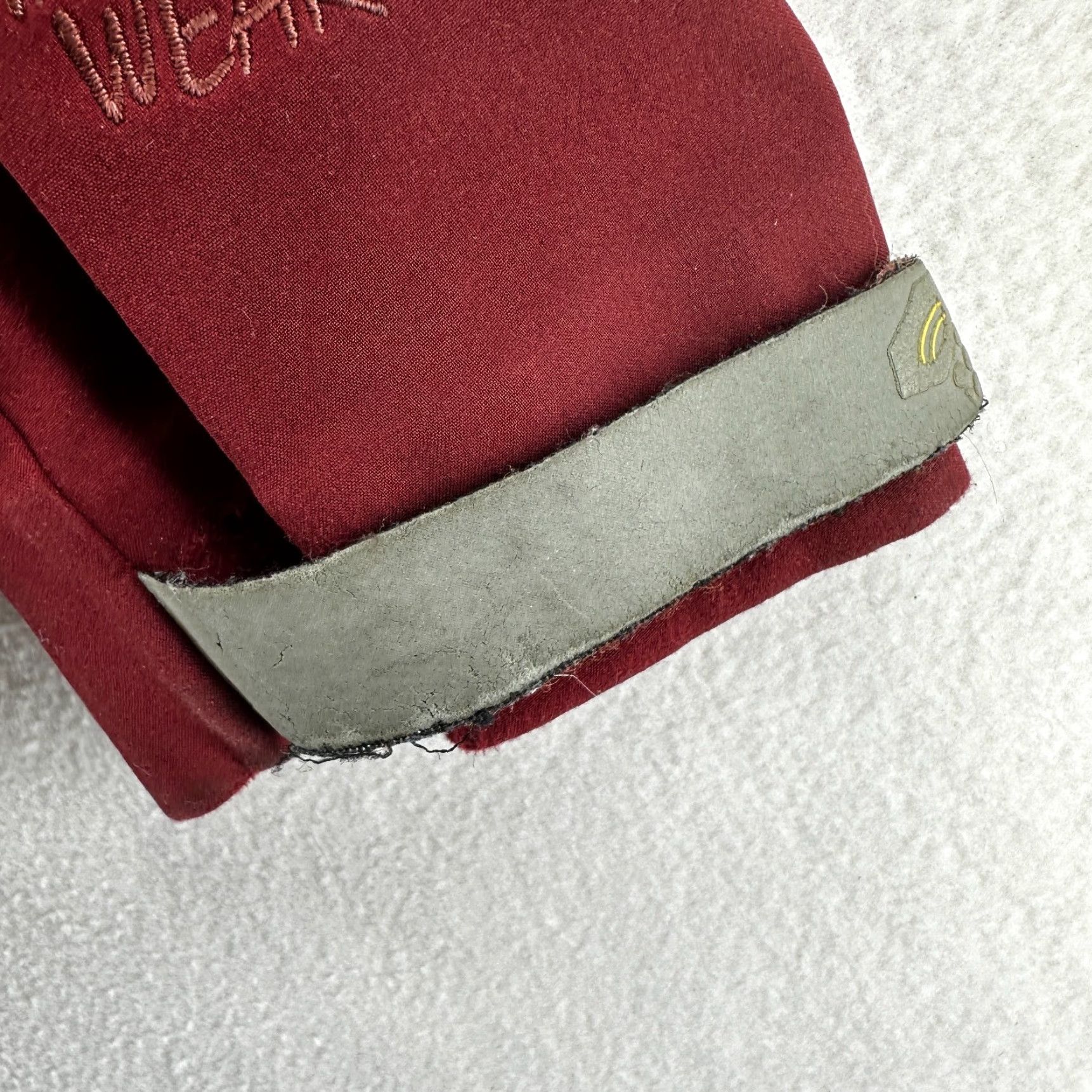 Mountain Hardwear Mountain Hardwear Jacket Women's Red Medium Fleece Full Zip Pockets Long Sleeve Winter Casual Basic Size M / US 6-8 / IT 42-44 - 7 Thumbnail