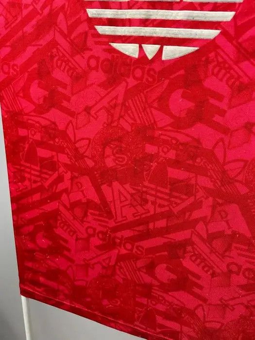 Adidas Adidas vintage T-shirt monogram big neck size M oversize Size US M / EU 48-50 / 2 - 3 Thumbnail