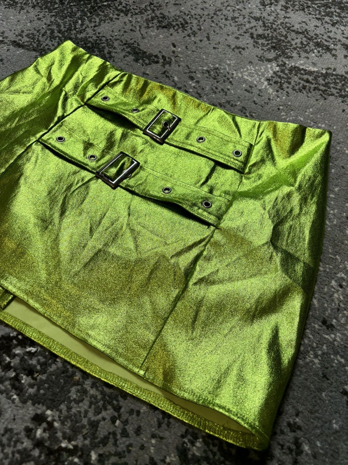 Japanese Brand ASYOU buckle japanese mini skirt Metallic green Size 30" / US 8 / IT 44 - 1 Thumbnail