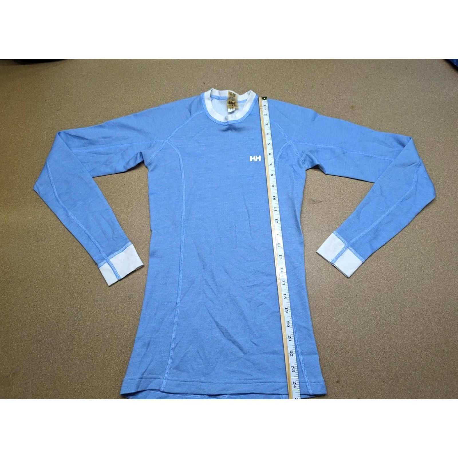Helly Hansen Helly Hansen Base Layer Shirt Womens Medium Running Ski Sport Outdoor Blue Shirt Ladies M Ski Size M / US 6-8 / IT 42-44 - 5 Thumbnail