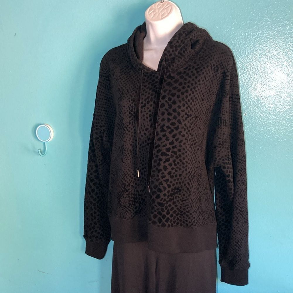 Rails Rails Nico Black Flocked Cobra Hoodie Womens Size L Pullover Size L / US 10 / IT 46 - 14 Thumbnail