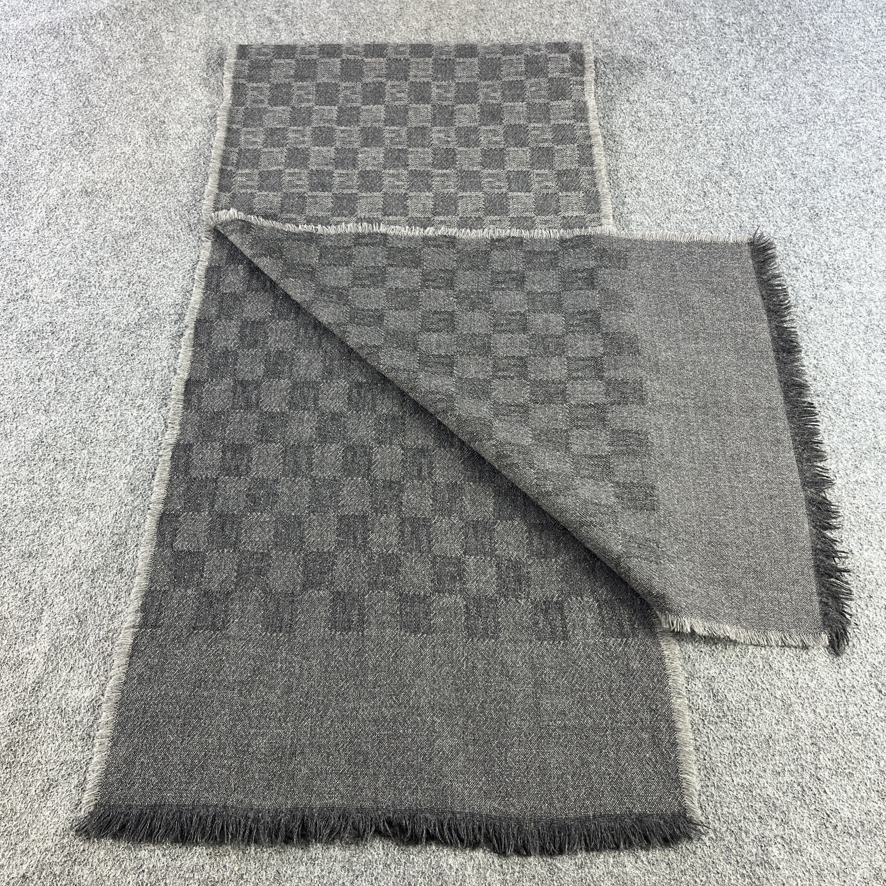 Fendi × Vintage Fendi Scarf / Muffler / Neckwear T1395 Size ONE SIZE - 4 Thumbnail