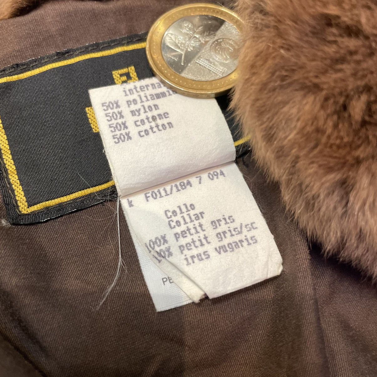 Fendi FENDI 365 FUR COLLAR WOOL TRENCH COAT Size XS / US 0-2 / IT 36-38 - 10 Thumbnail