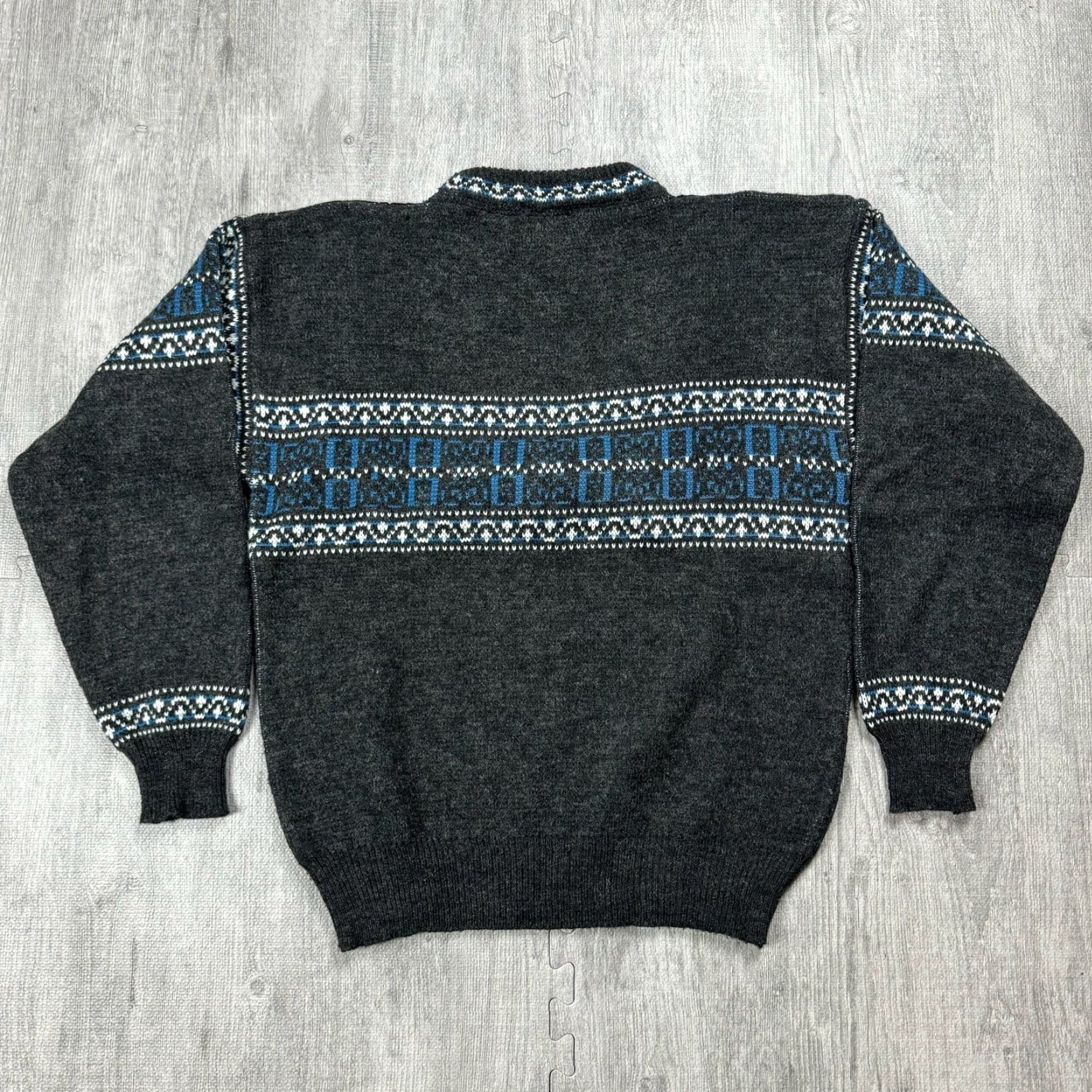 Vintage VINTAGE HONEYWELL AND TODD NORDIC SWEATER MENS PULLOVER CREWNECK BLACK FAIR ISLE SIZE M SKI WINTER Size M / US 6-8 / IT 42-44 - 5 Thumbnail