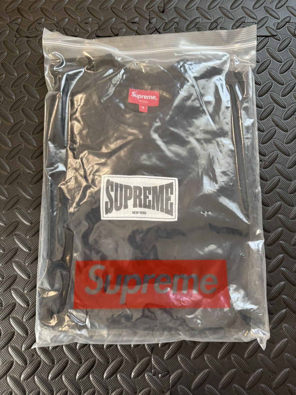 Supreme Boxer Stitch Long Sleeve Size US S / EU 44-46 / 1 - 1 Thumbnail