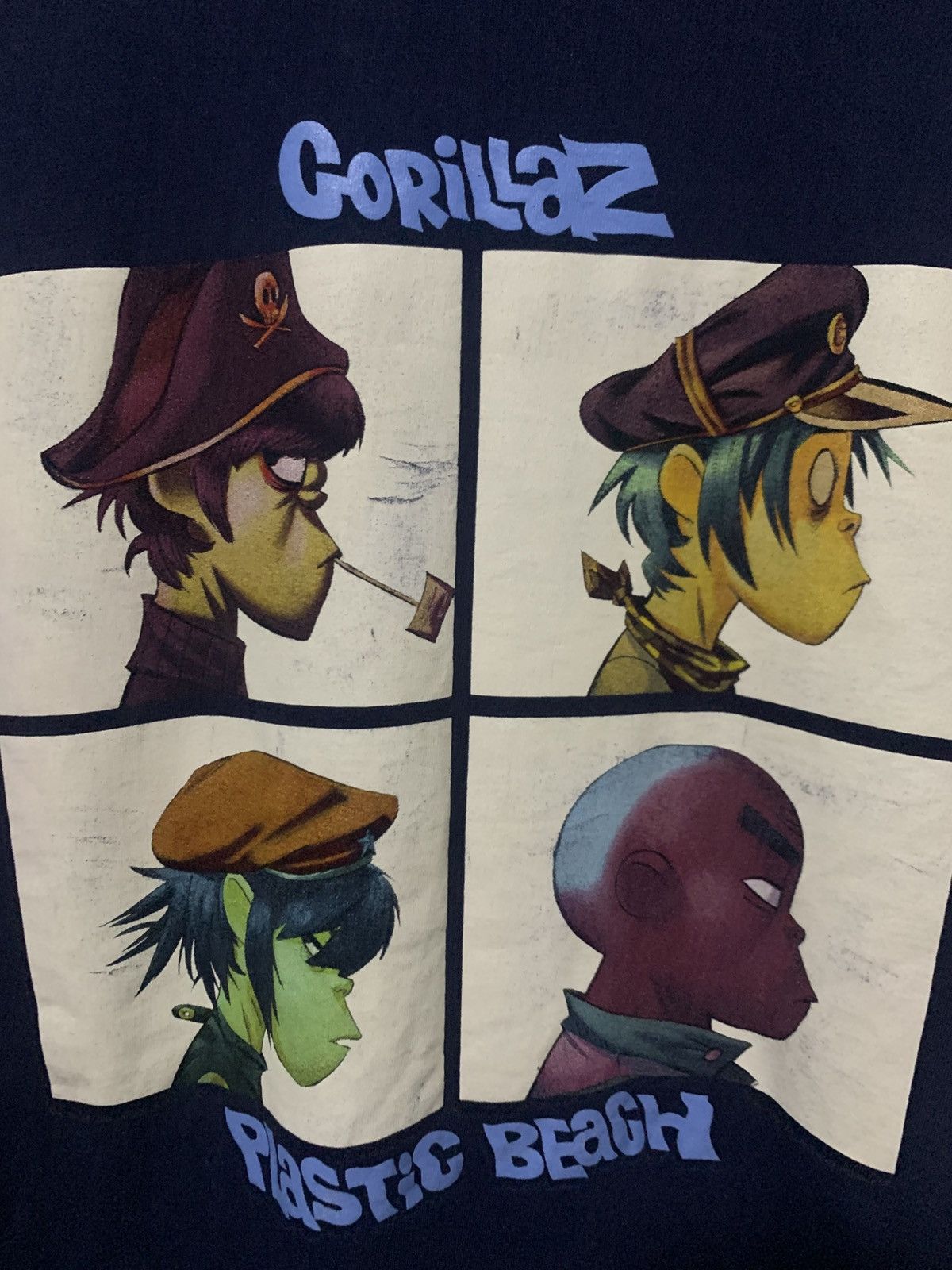 Band Tees Vintage y2k Gorillaz Plastic Beach tour band tshirt Size US L / EU 52-54 / 3 - 2 Thumbnail