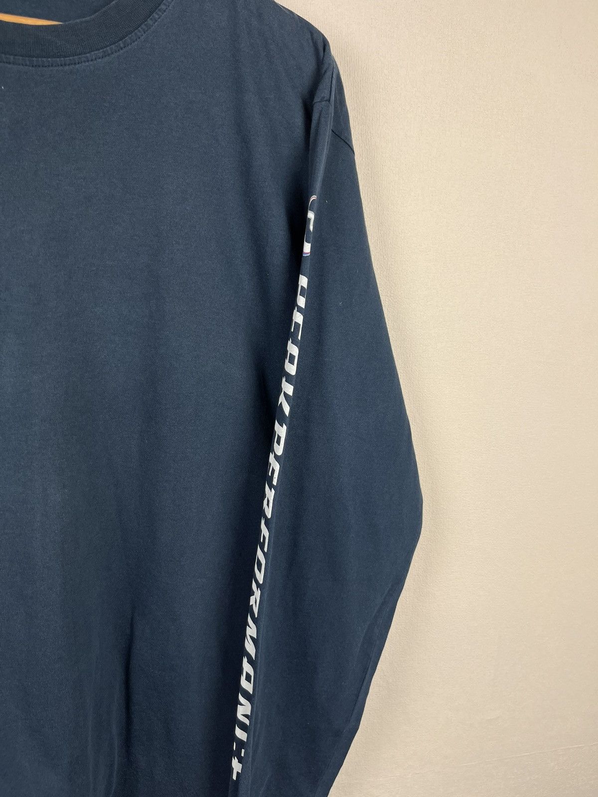 Peak Performance Peak Performance Mens XL T-Shirt Blue Long Sleeve Big Logo Size US XL / EU 56 / 4 - 5 Thumbnail