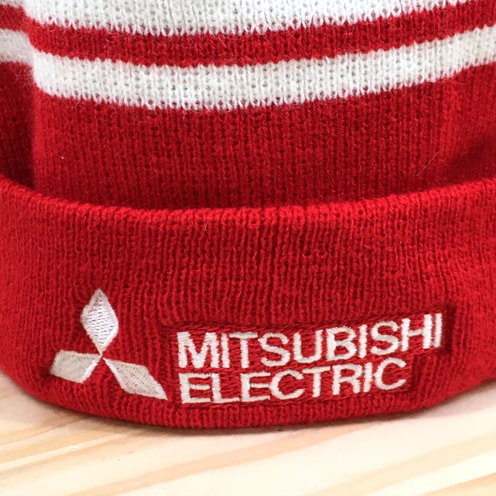 Vintage Mitsubishi Electric Hit Winter Beanie Hat Unisex One Size Adjustable Cuffed Red Size ONE SIZE - 3 Thumbnail
