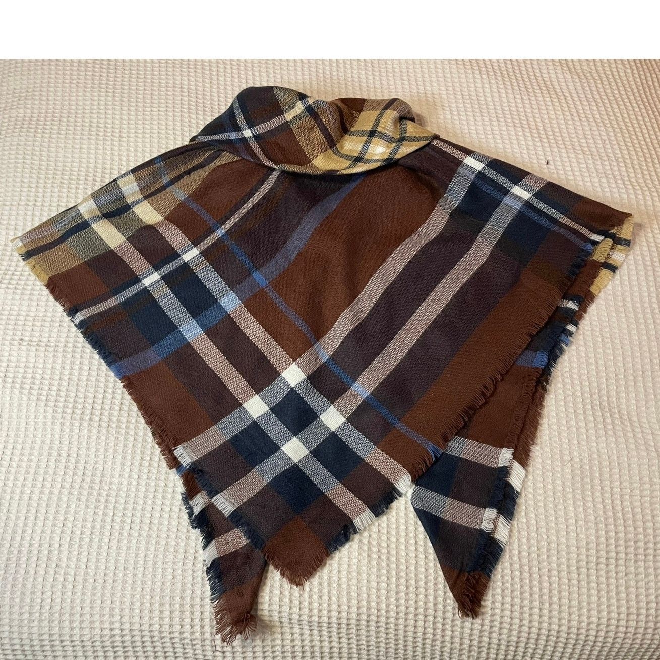 Other Plaid Cozy Brown Blue Frog Loop Poncho Shawl One Size Size ONE SIZE - 2 Thumbnail