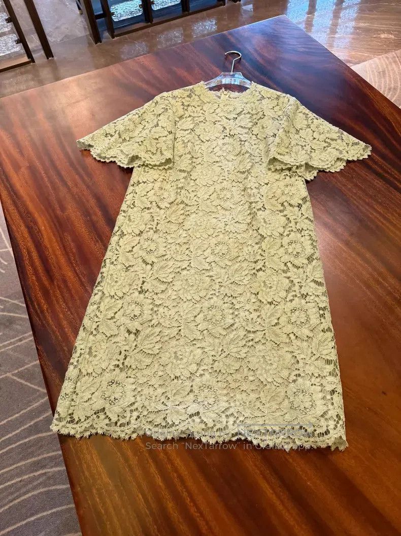 Valentino Valentino Fresh lace dress Size S / US 4 / IT 40 - 3 Thumbnail