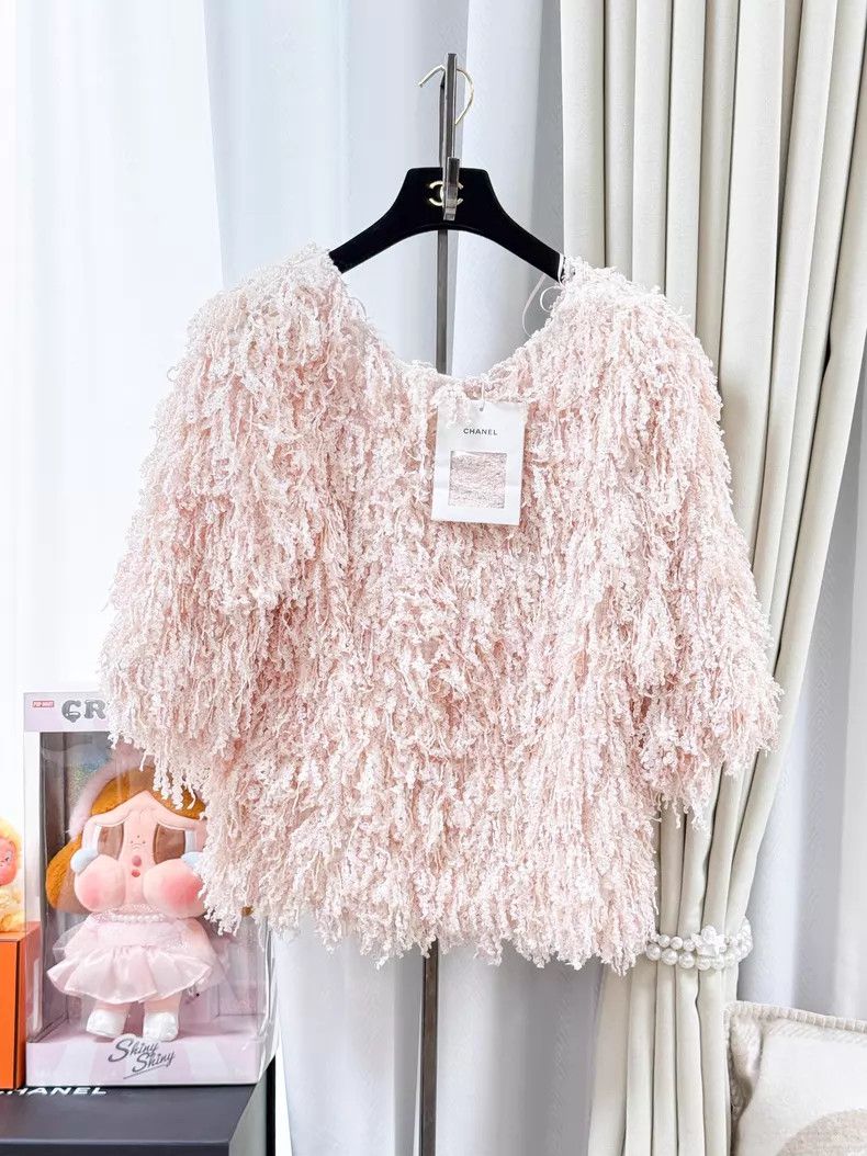 Chanel Chanel Mid-sleeved tassel Size XS / US 0-2 / IT 36-38 - 1 Thumbnail