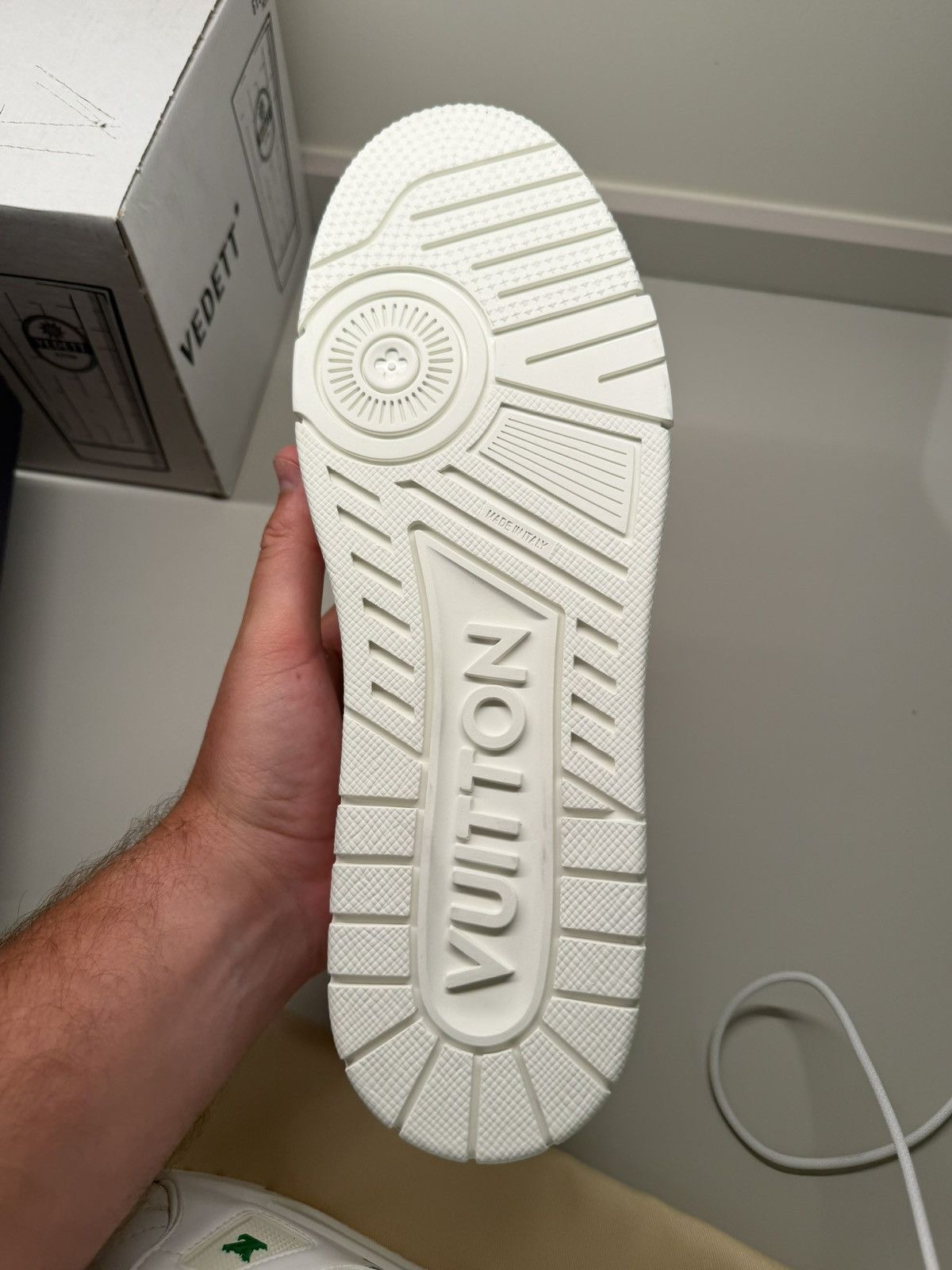 Louis Vuitton Louis vuitton trainer recyled LV logo Size US 7 / EU 40 - 7 Thumbnail