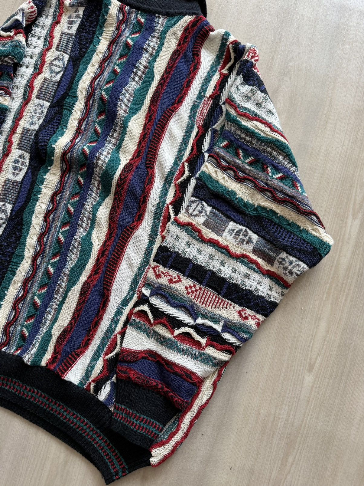 Vintage Vintage Cotton Traders Coogi Style 3D Knit Collared Sz L Size US L / EU 52-54 / 3 - 6 Thumbnail