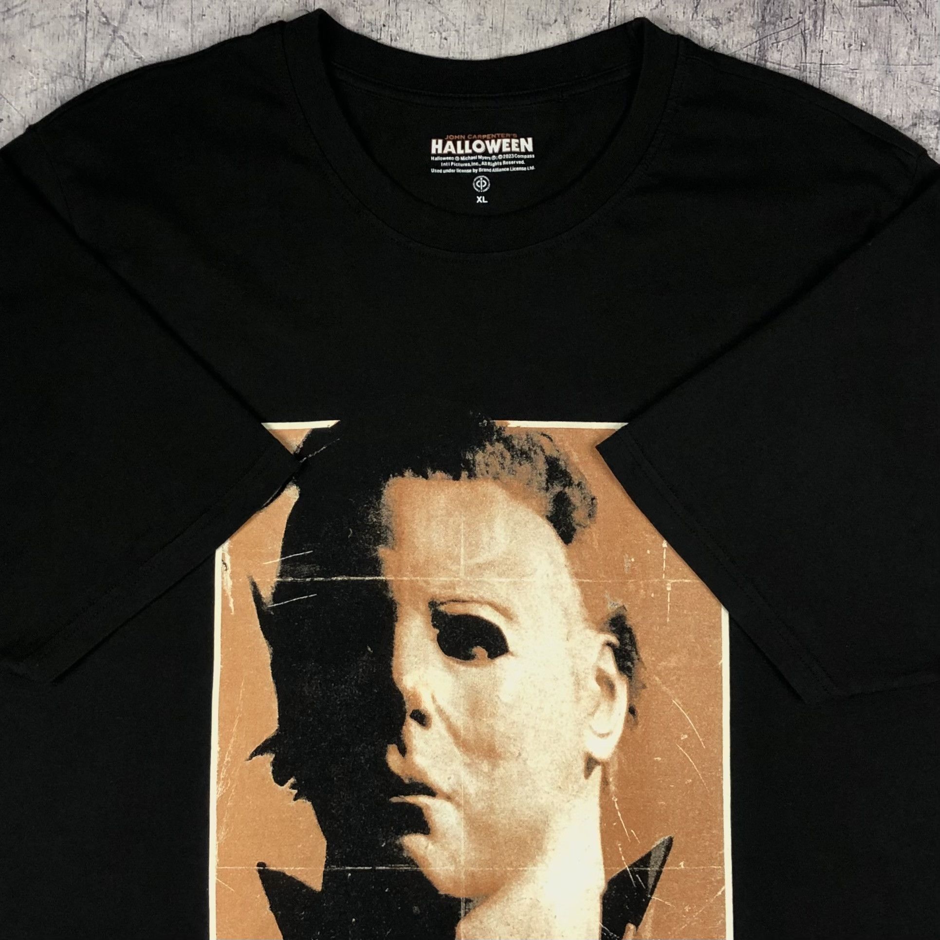 Expert Horror Halloween Scary Horror Movie T-Shirt Size US XL / EU 56 / 4 - 2 Thumbnail
