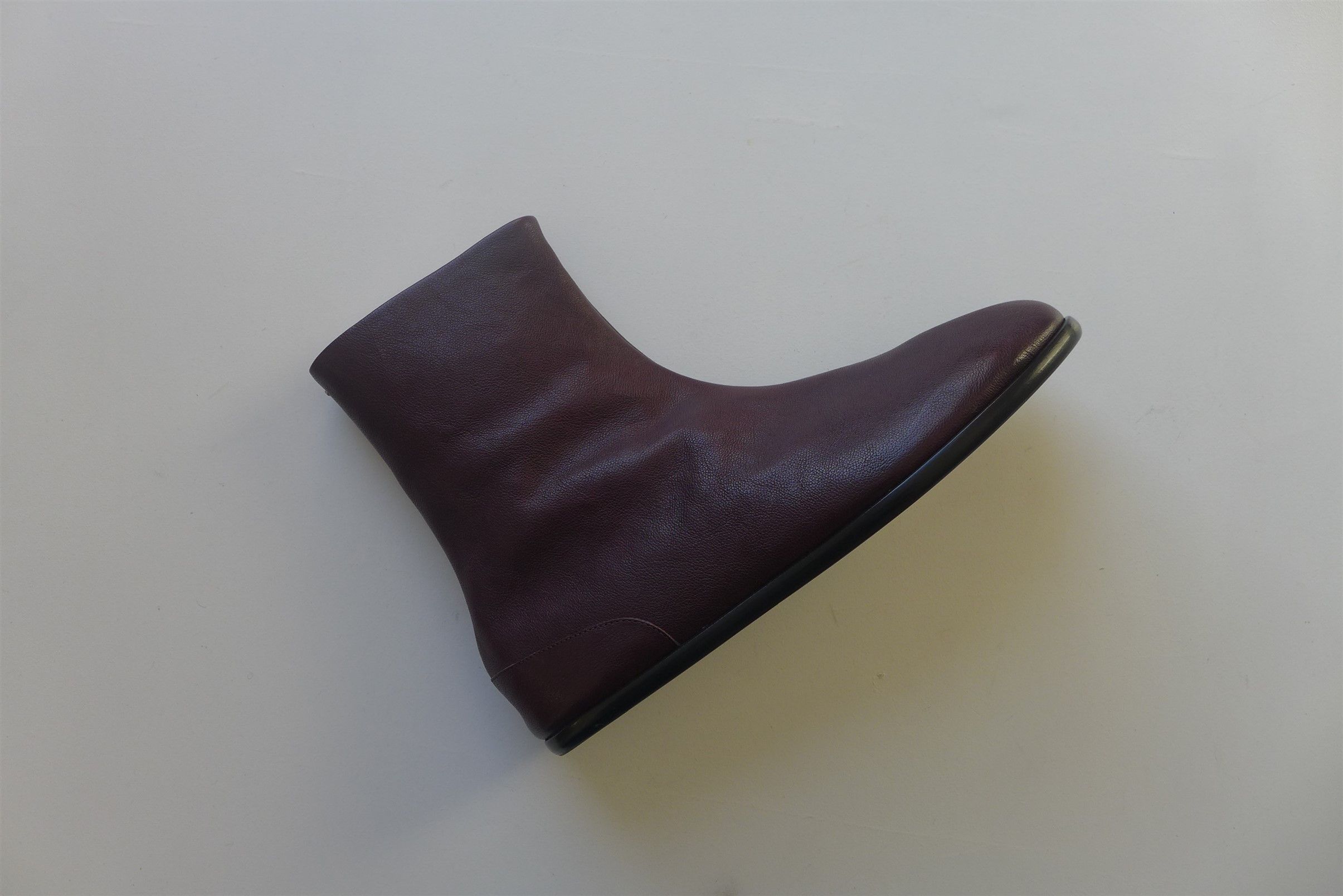 Maison Margiela Margiela Tabi Ankle Boots - Burgundy Camel Leather Size US 11 / EU 44 - 10 Thumbnail