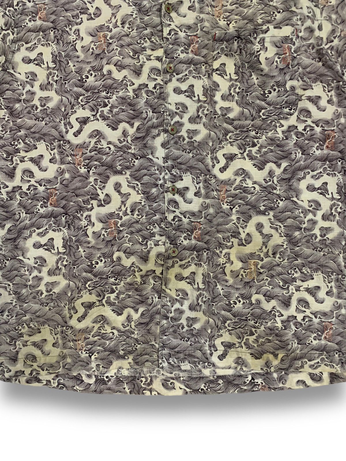 Yohji Yamamoto Vintage Japanese Brand All Over Graphics Dragon Art Shirts Size US L / EU 52-54 / 3 - 8 Thumbnail