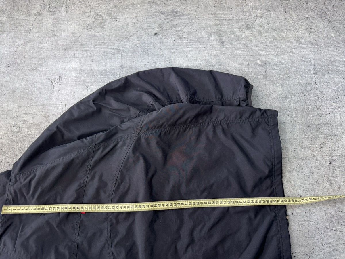 Oakley Vintage Oakley Jacket Streetwear Y2k Style Hype Surf Style Size US M / EU 48-50 / 2 - 13 Thumbnail