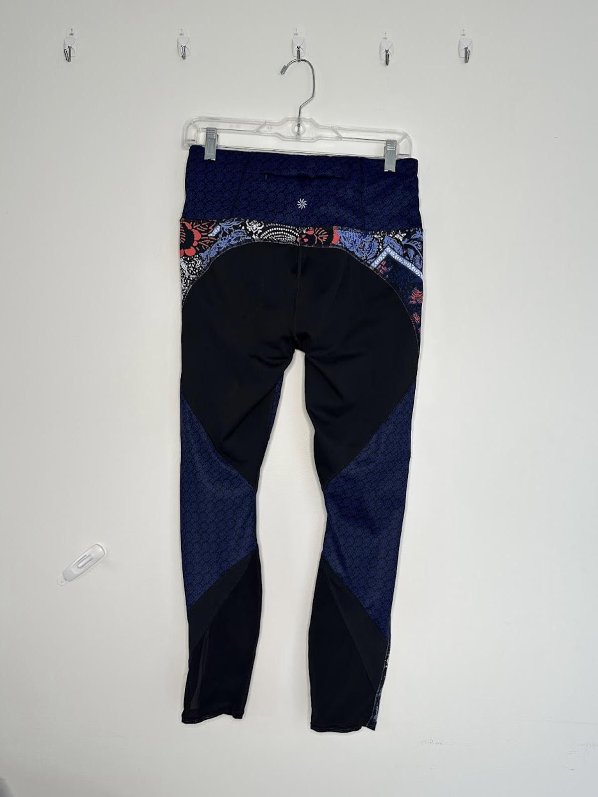 Other Athleta Lotus Precision 7/8 Tight Leggings Pattern - Sz. M Size 32" / US 10 / IT 46 - 3 Thumbnail