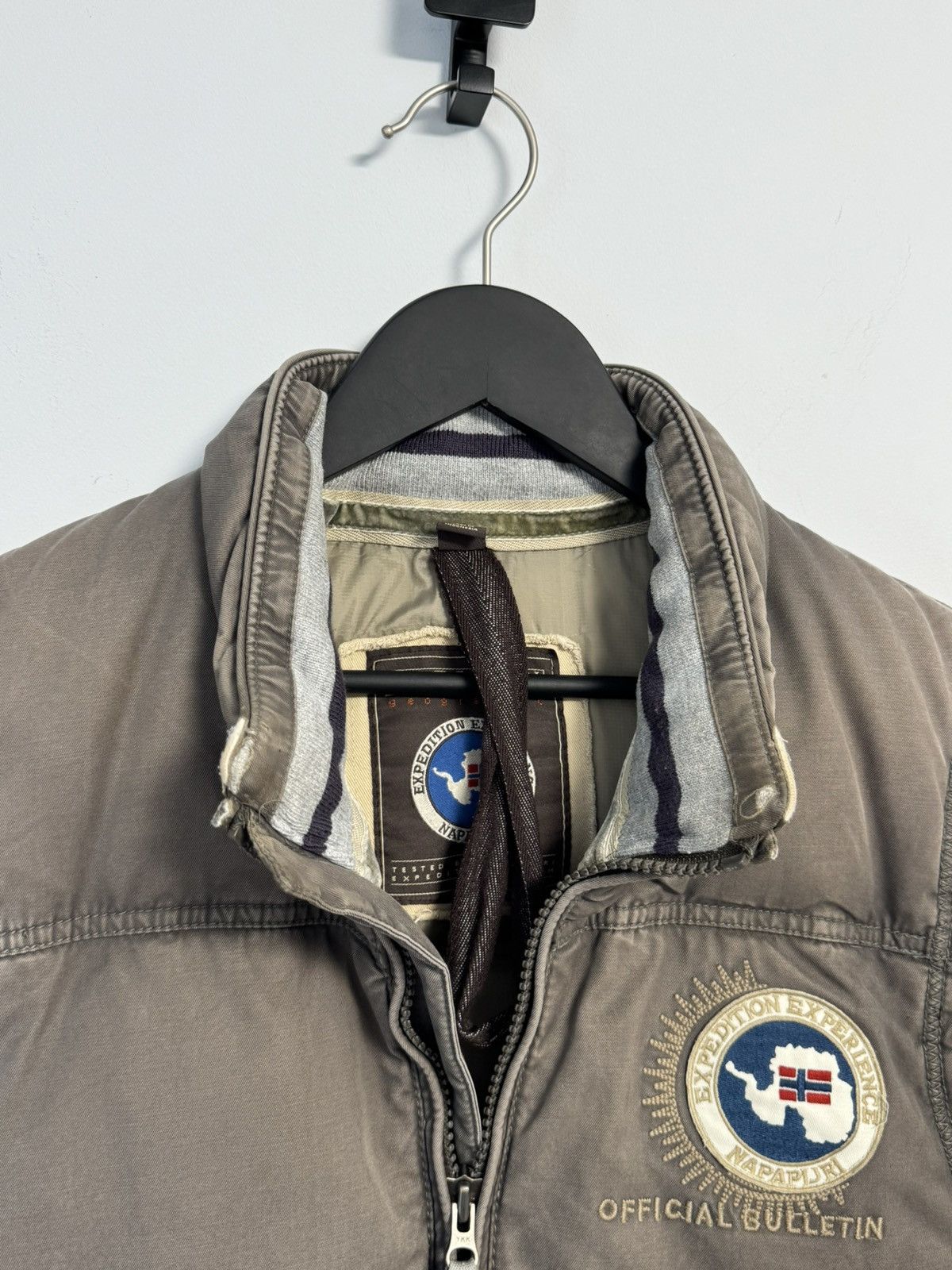 Napapijri Napapijri Vest Vintage 90’s Style hype Beige Size US L / EU 52-54 / 3 - 11 Thumbnail