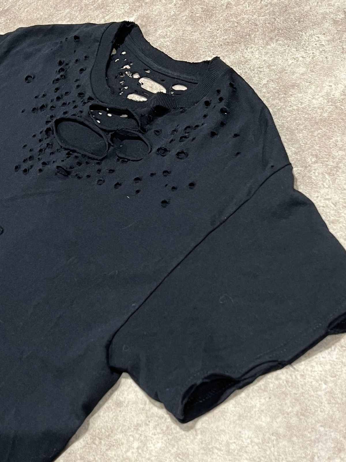 Japanese Brand × Vintage Thrashed Ripped Distressed Black Shirt Size US S / EU 44-46 / 1 - 8 Thumbnail