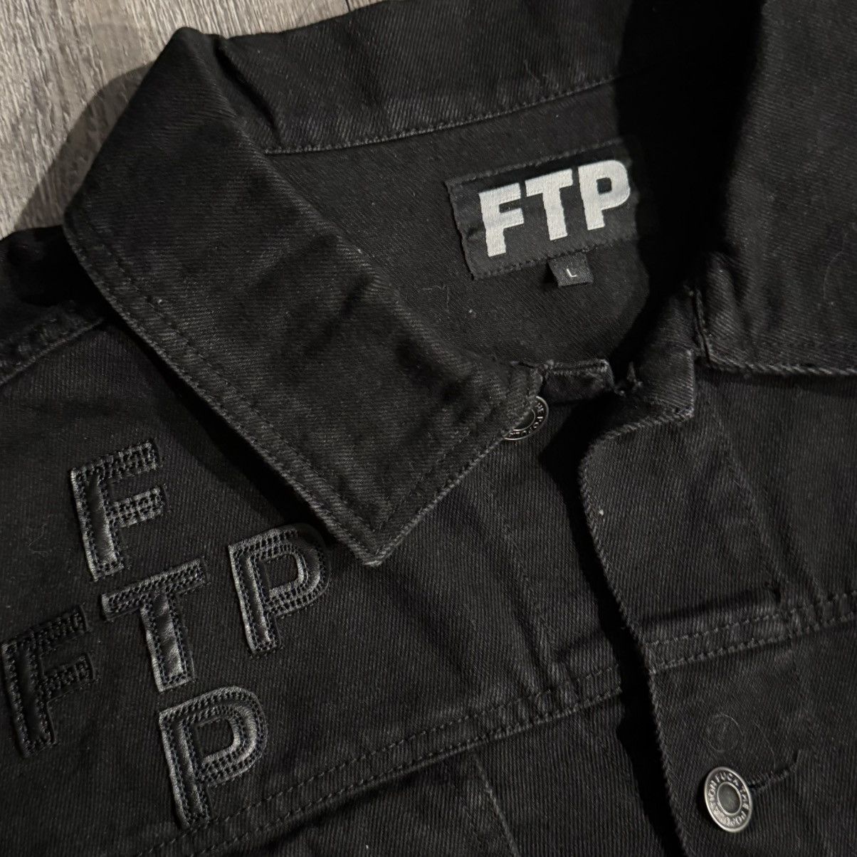 Fuck The Population FTP Cross Logo Denim Trucker Jacket Size US L / EU 52-54 / 3 - 3 Thumbnail