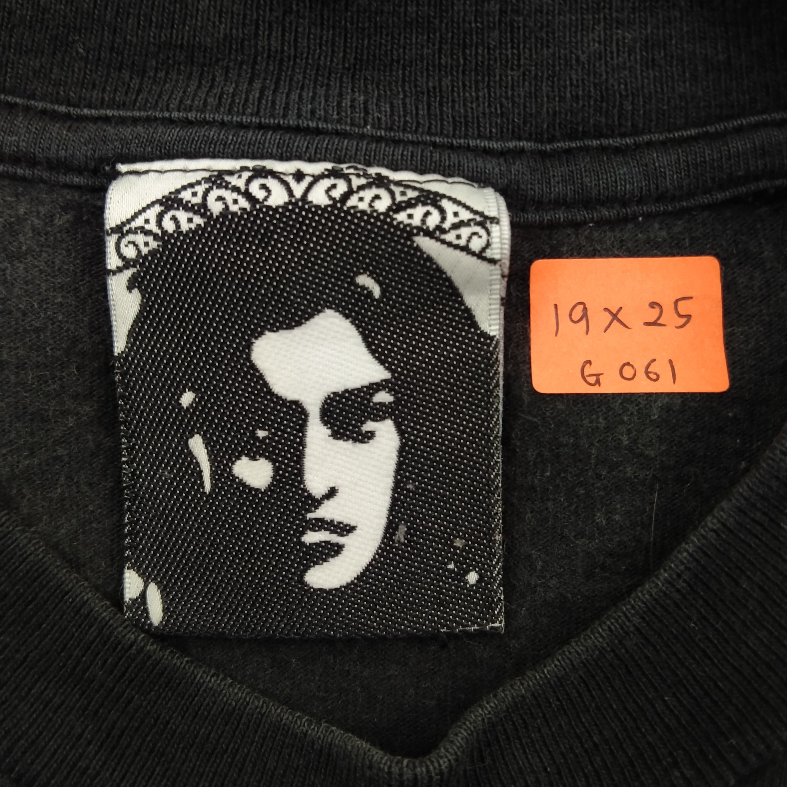 Hysteric Glamour Vintage Hysteric Glamour Skull Medium Tshirt - G061 Size US M / EU 48-50 / 2 - 3 Thumbnail