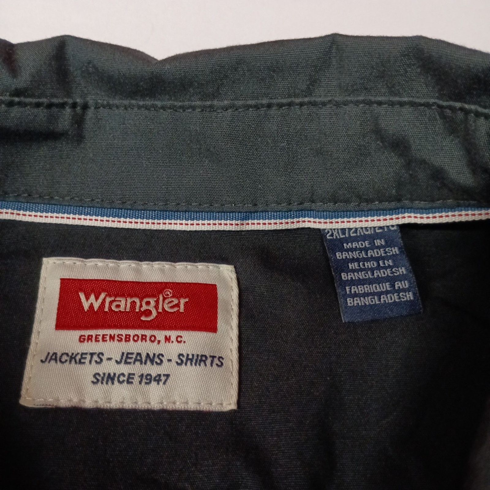 Wrangler Wrangler Men's Relaxed Woven Button Up Shirt Size 2XL Black Size US XXL / EU 58 / 5 - 3 Thumbnail