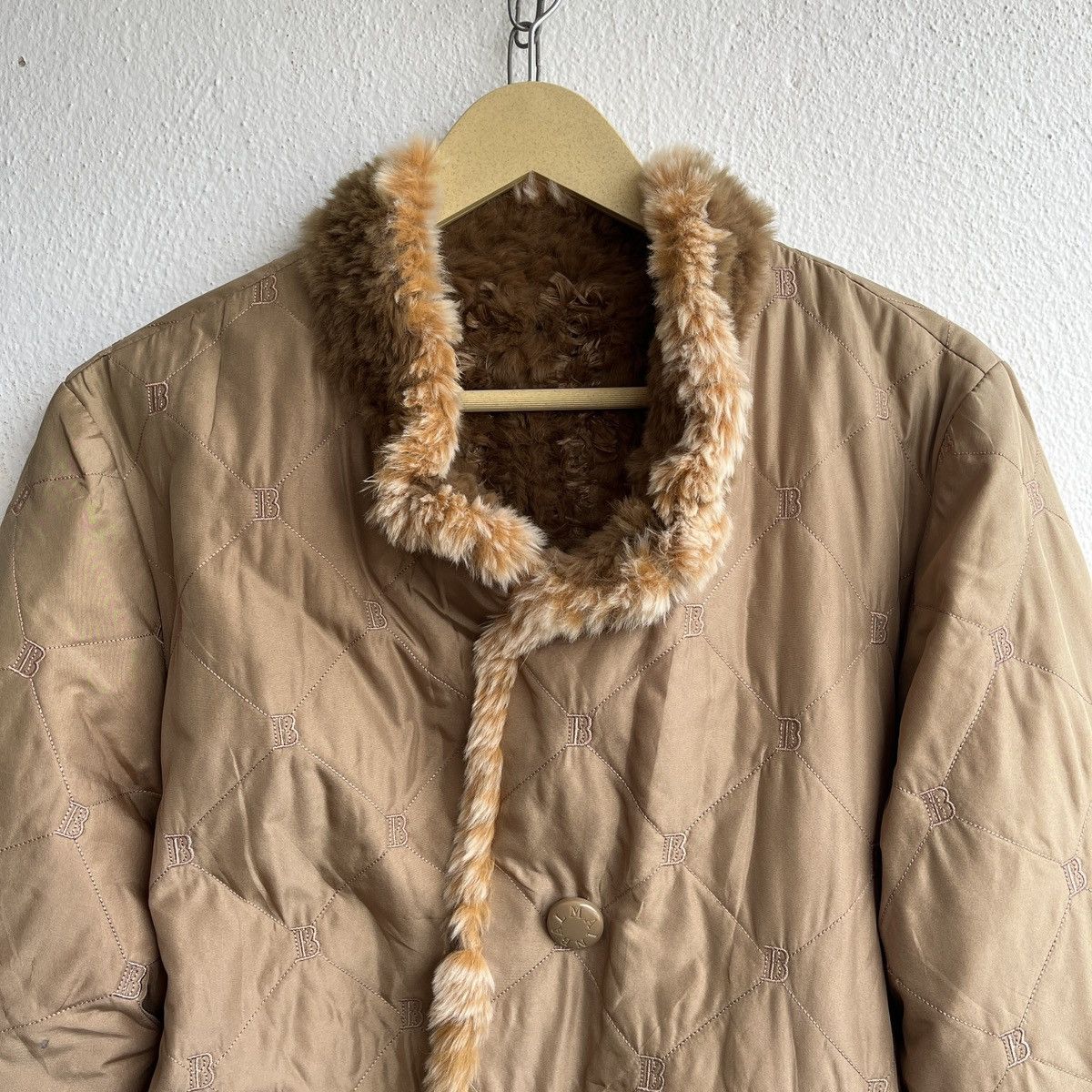 Balmain BALMAIN REVERSIBLE MONOGRAM FUR JACKET Size US L / EU 52-54 / 3 - 23 Thumbnail