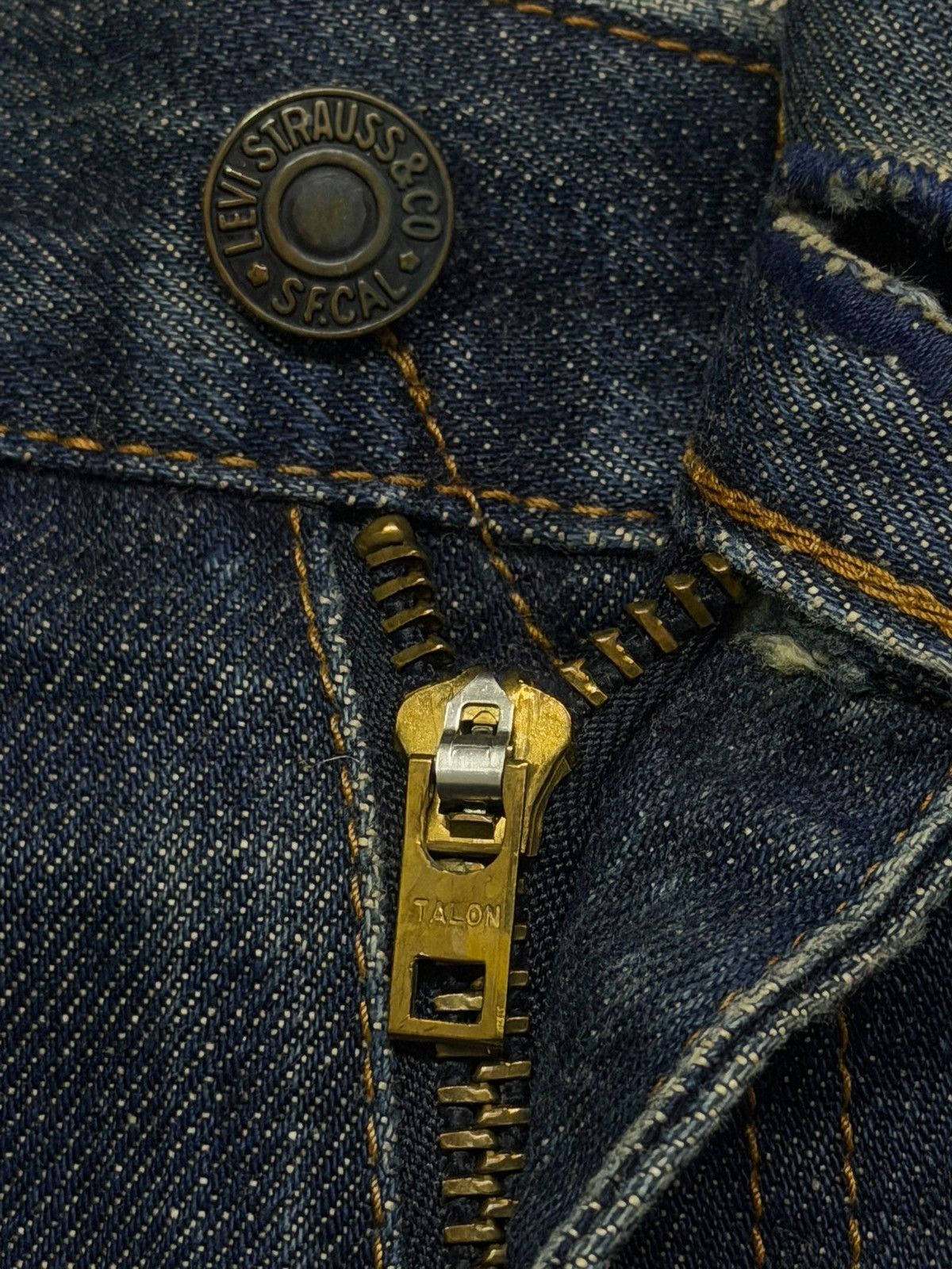 Levi's Vintage Clothing Vintage 90s Levi’s 551Z-XX Big E Talon Selvedge Denim Jeans Size US 30 / EU 46 - 12 Thumbnail