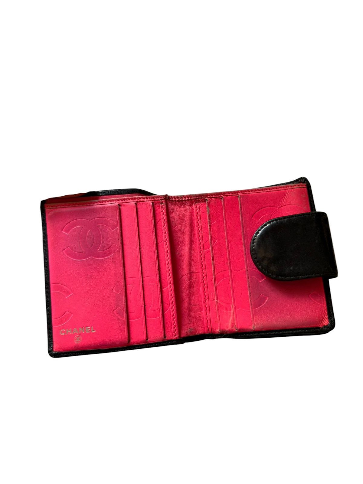 Chanel Chanel quilted lamb leather CC logo compact wallet Size ONE SIZE - 4 Thumbnail
