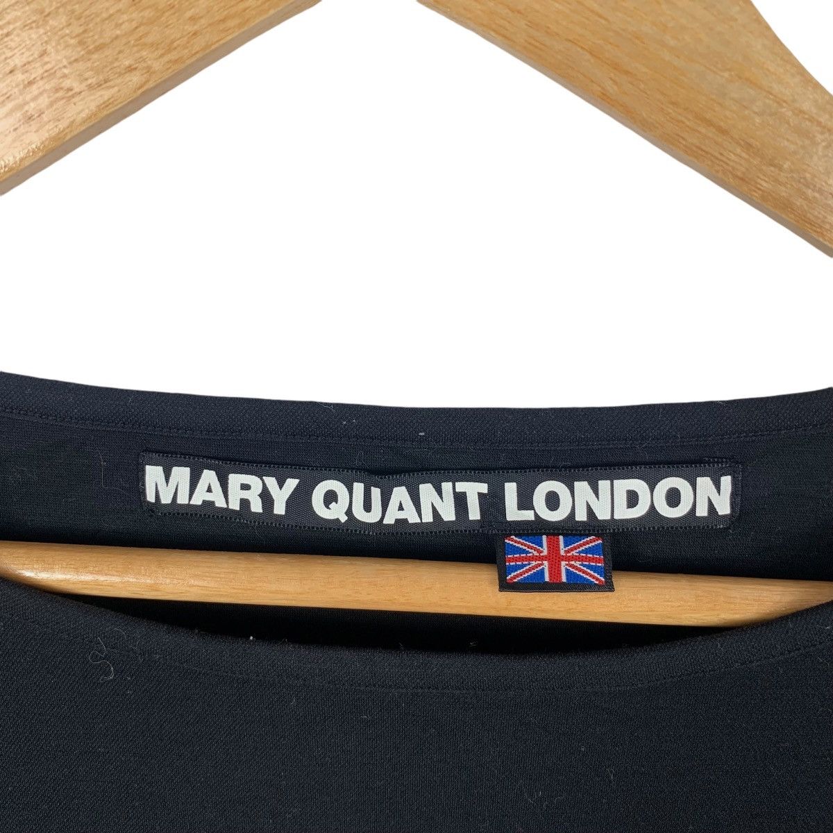 Other MARY QUANT LONDON Swarovski Flower Tee Shirt Size S / US 4 / IT 40 - 3 Thumbnail