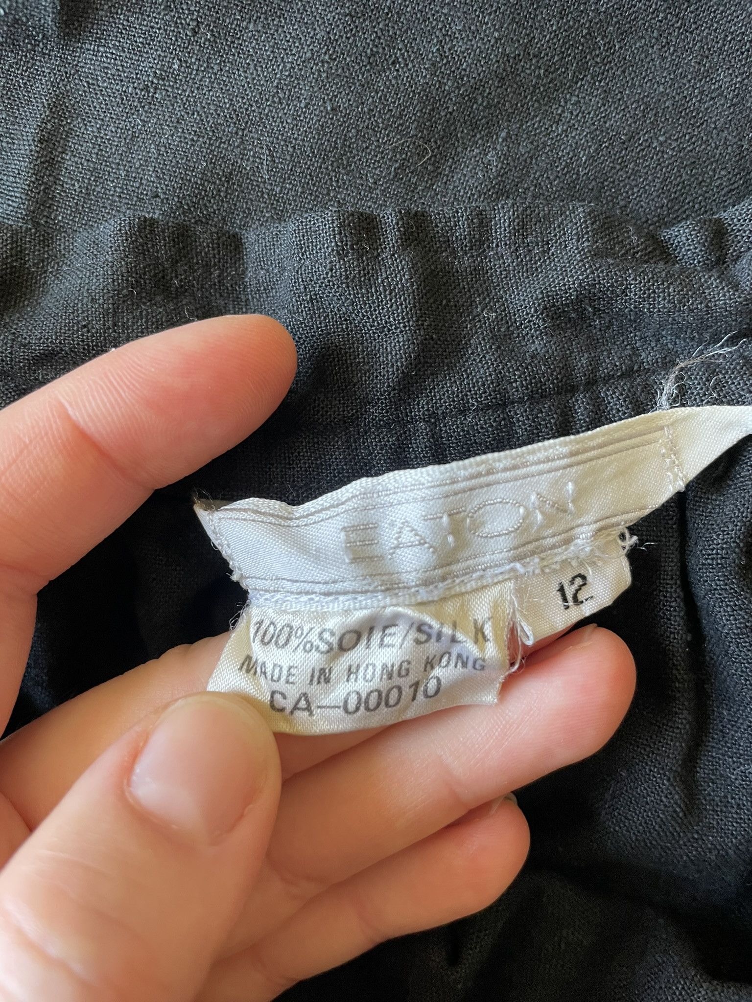Eaton Vintage Eaton Black Silk Midi Skirt — Made in Hong Kong Size 34" / US 12 / IT 48 - 5 Thumbnail
