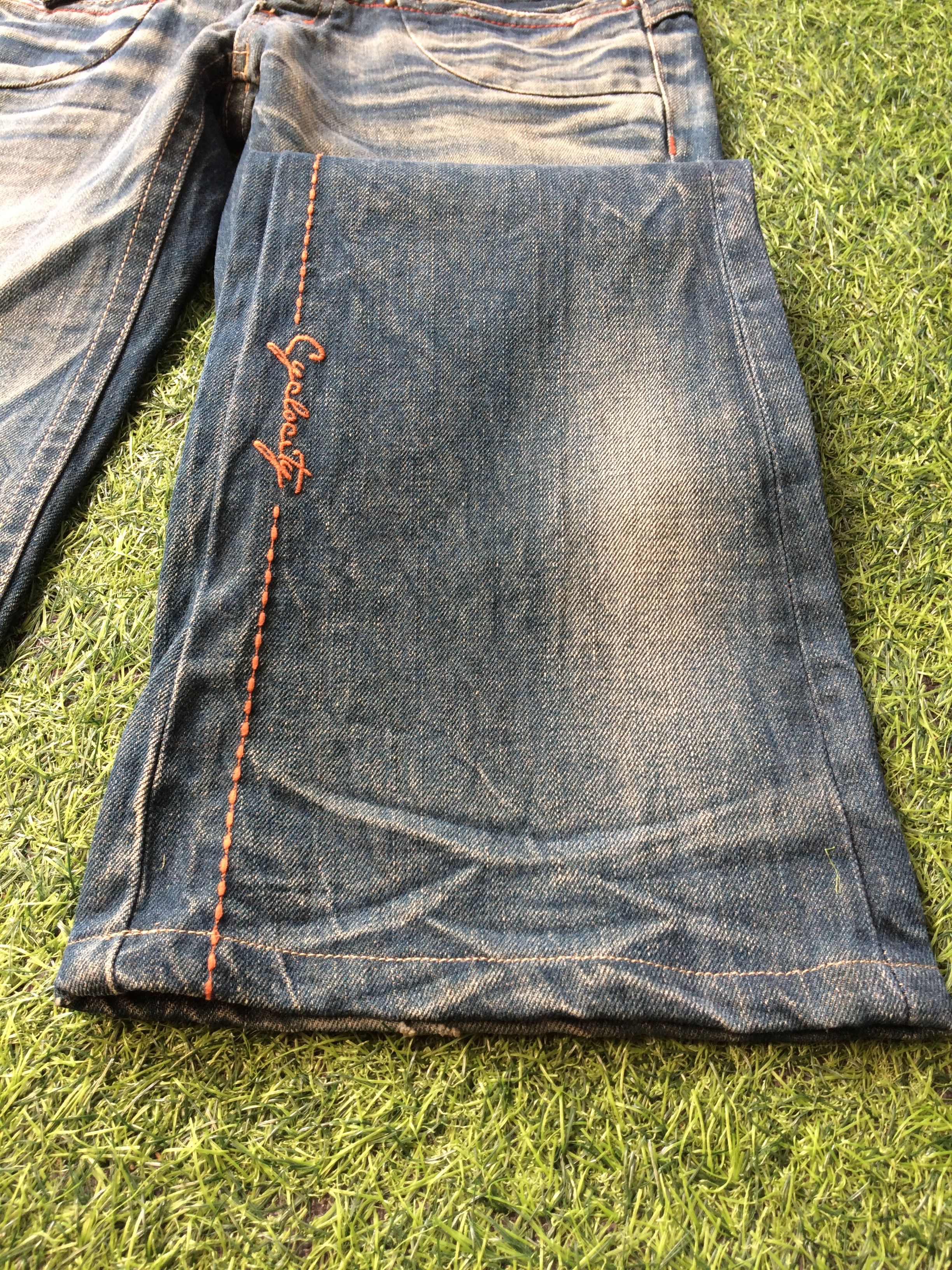 Distressed Bell Bottom Flare Jeans #D-494