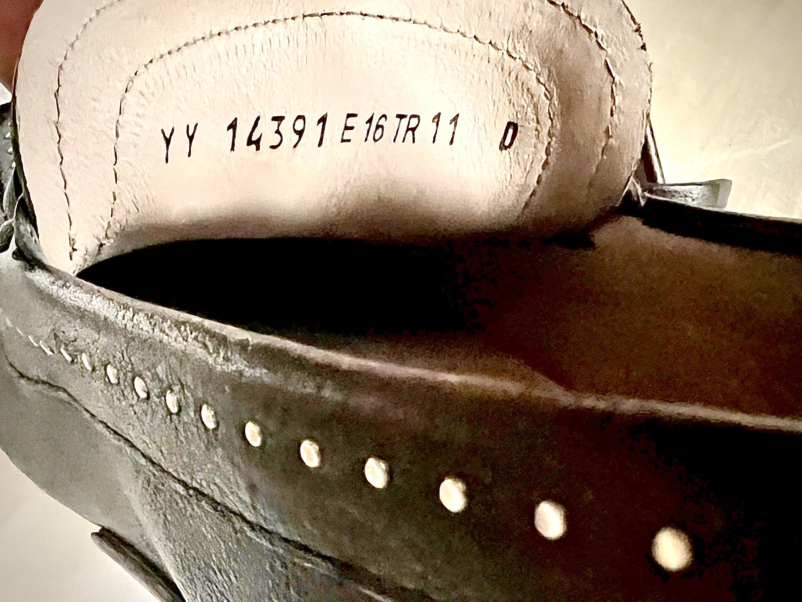 Salvatore Ferragamo PARIGI STU CM NERO BUFFALO Size US 11 / EU 44 - 5 Thumbnail