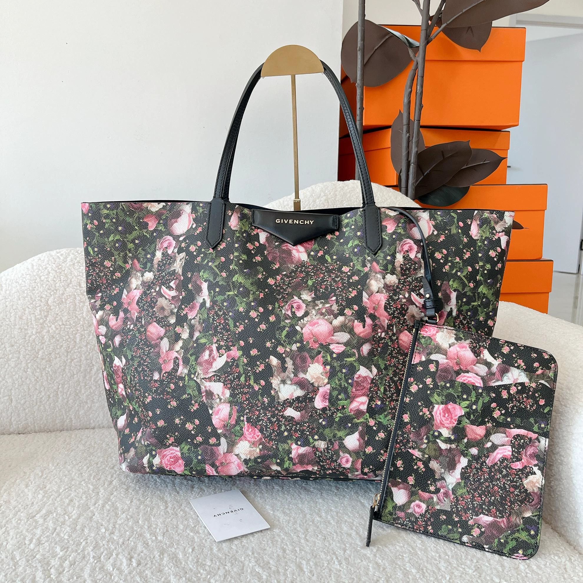 Givenchy Givenchy floral shoulder tote 1944 inner pocket Size ONE SIZE - 1 Thumbnail