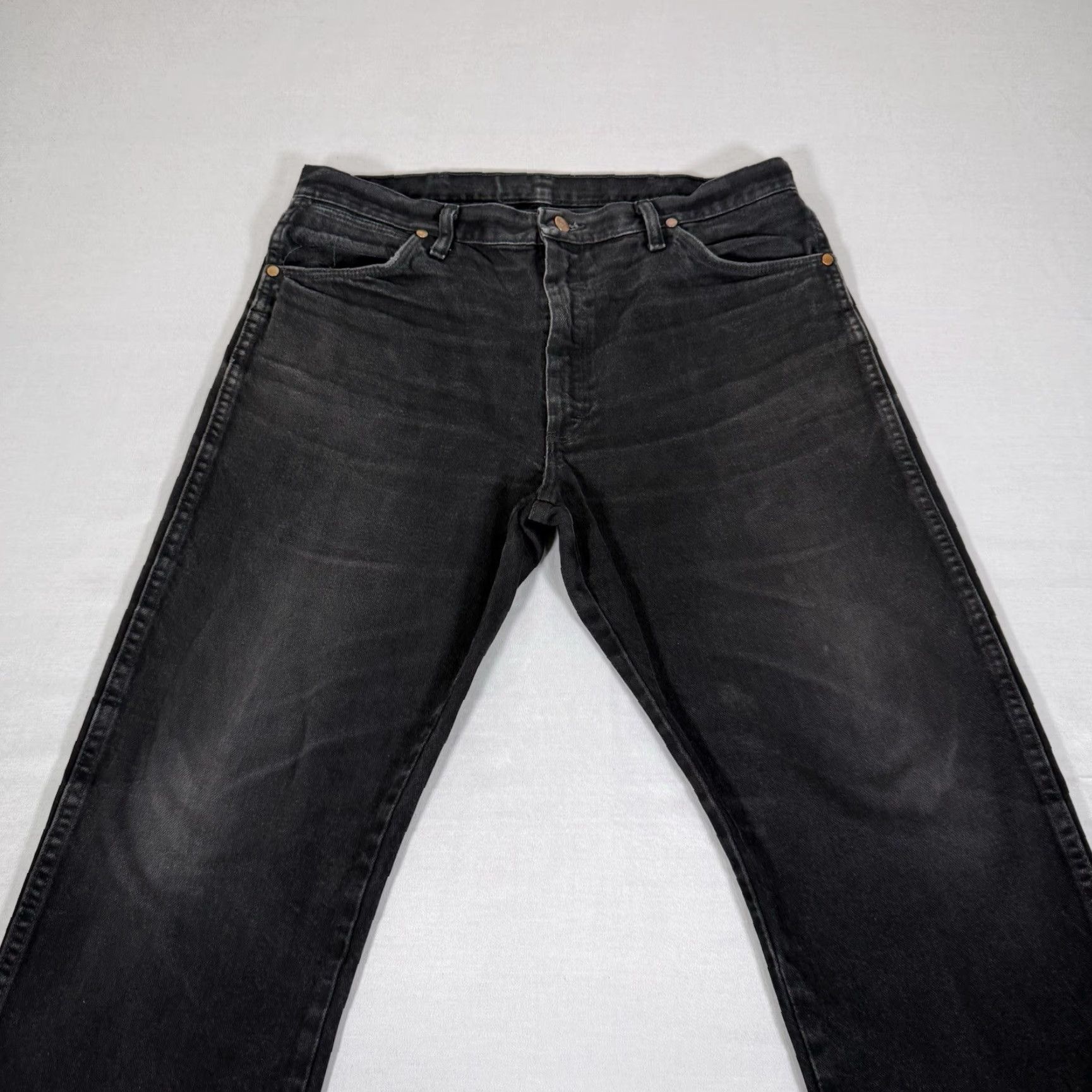 Wrangler Wrangler Jeans 13MWZ Denim Pants Cowboy Cut Straight Fit 36x32 Black Men Regular Cowboy Theme Mens Size US 36 / EU 52 - 2 Thumbnail