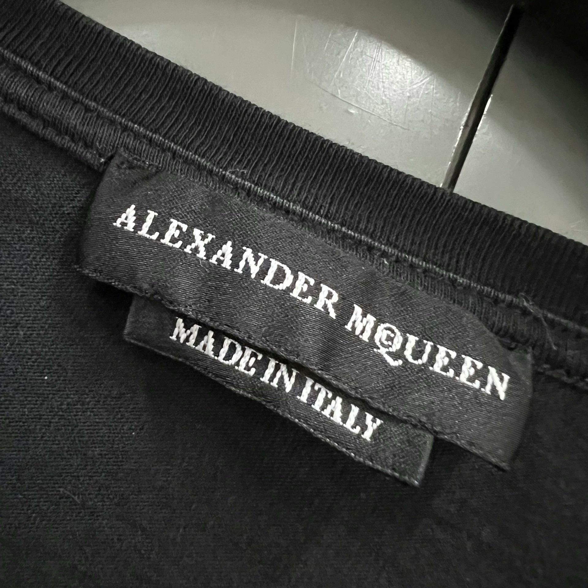 Alexander McQueen Alexander McQueen Floral Print Short Sleeve Size US M / EU 48-50 / 2 - 2 Thumbnail