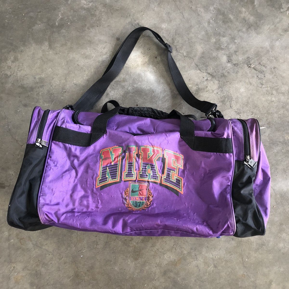 image of 1990's Nike Duffle Bag/travel Bag in Purple, Men's