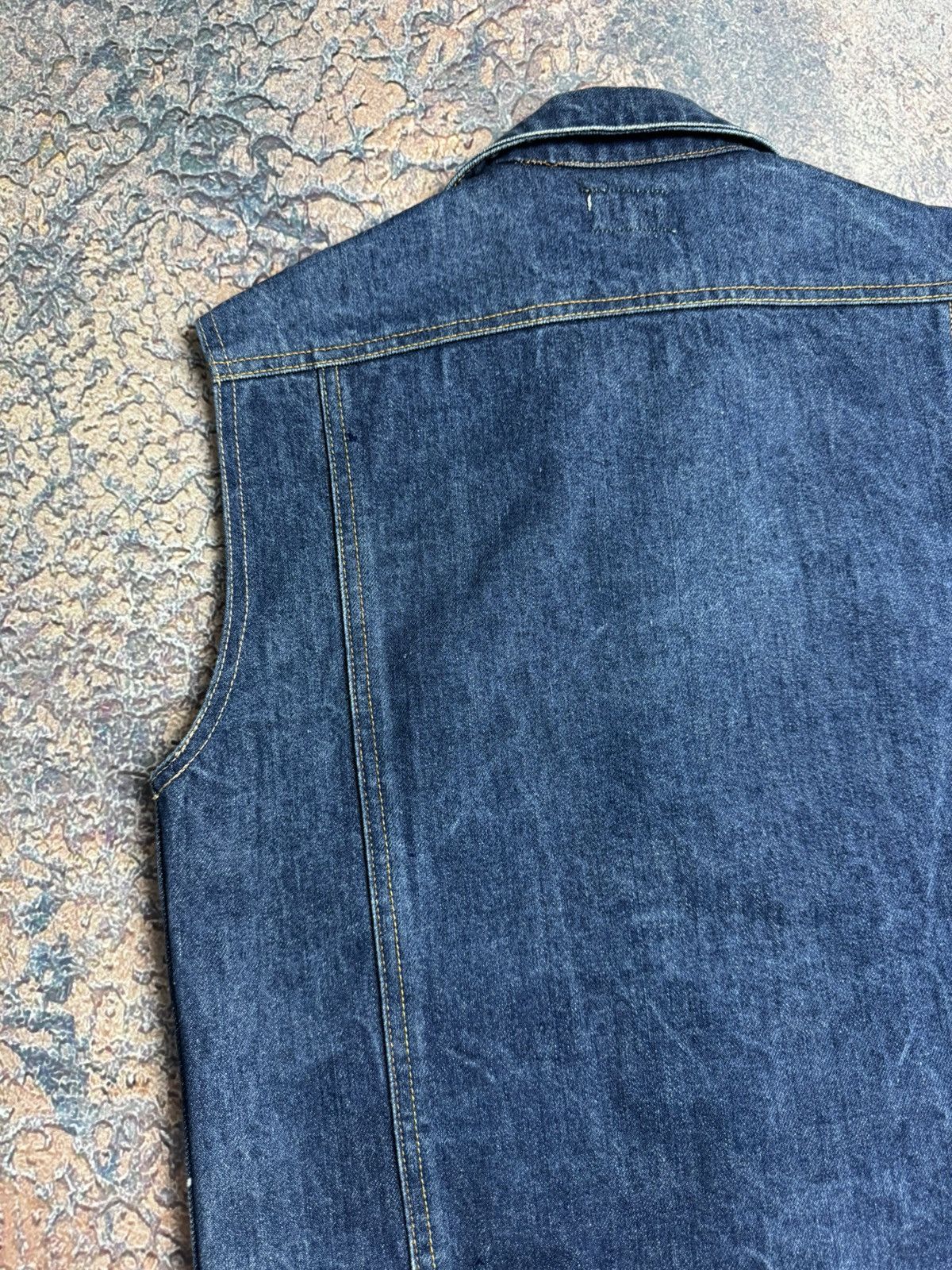 Band Tees Vintage denim vest Rock Band Iron Maiden rare size S Size US S / EU 44-46 / 1 - 16 Thumbnail