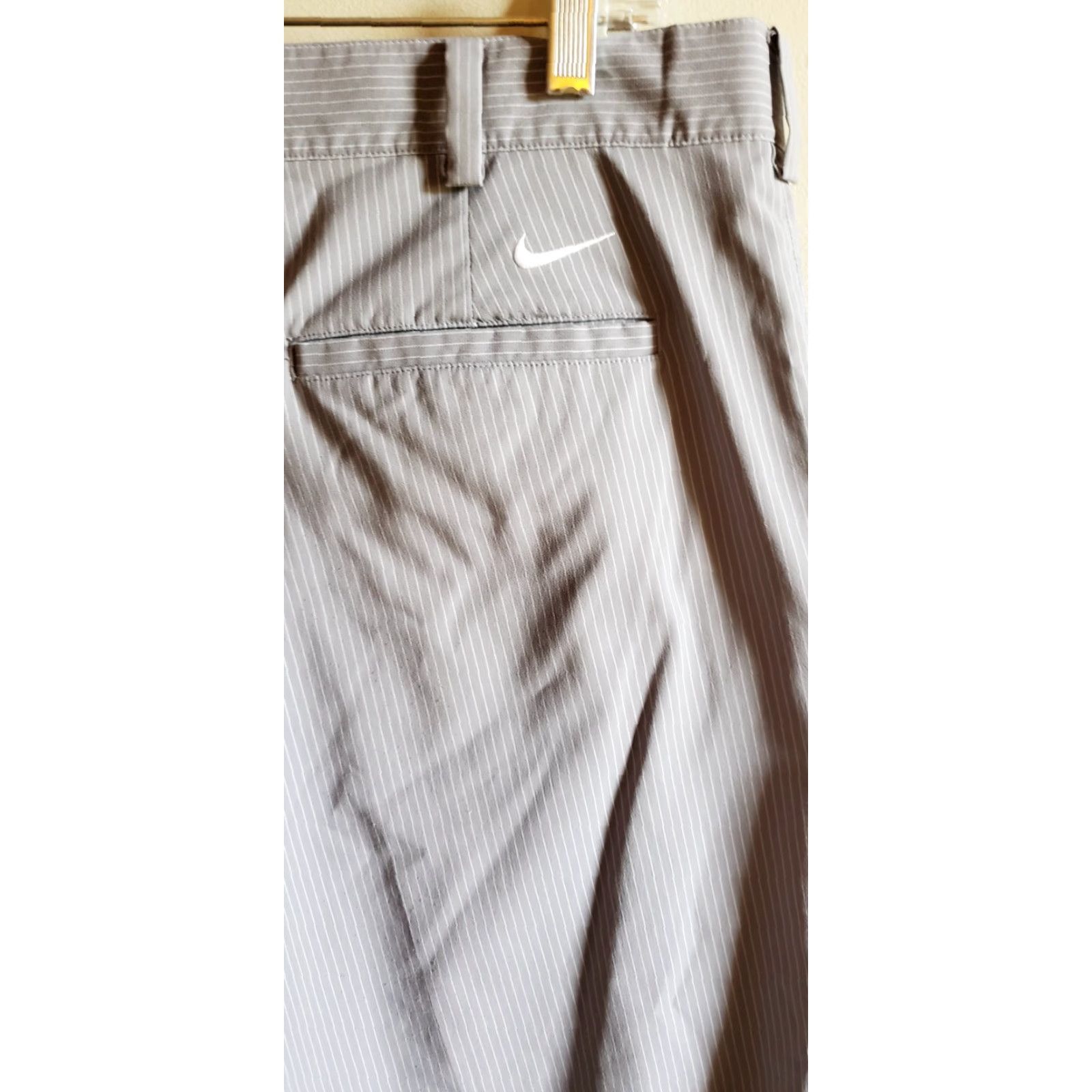 Nike Men's Nike Golf Pants Tour Performance Dri-Fit Stretch Gray Striped 34x32 Regular Slim? No tag Pre-owned Size US 34 / EU 50 - 7 Thumbnail