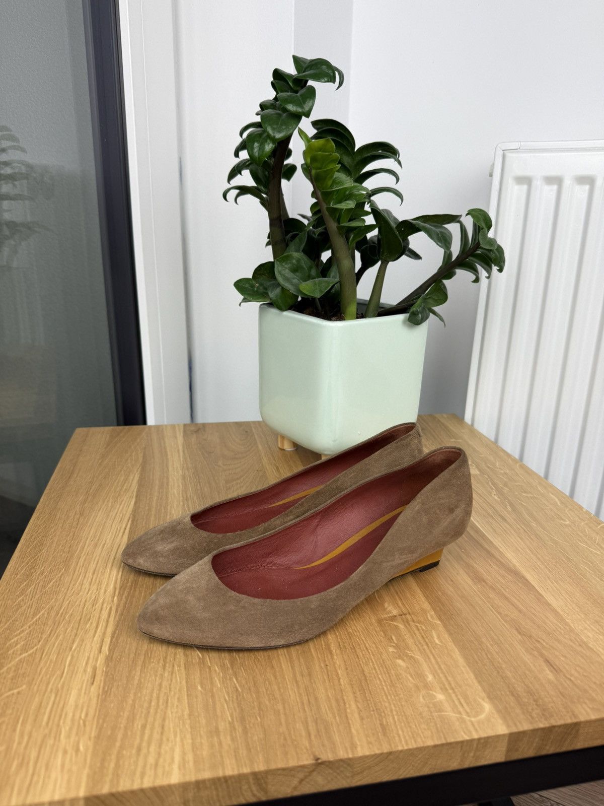 Bottega Veneta ❌LAST DROP❌ VINTAGE BOTTEGA VENETA WOVEN HEELS Size US 6.5 / IT 36.5 - 1 Thumbnail