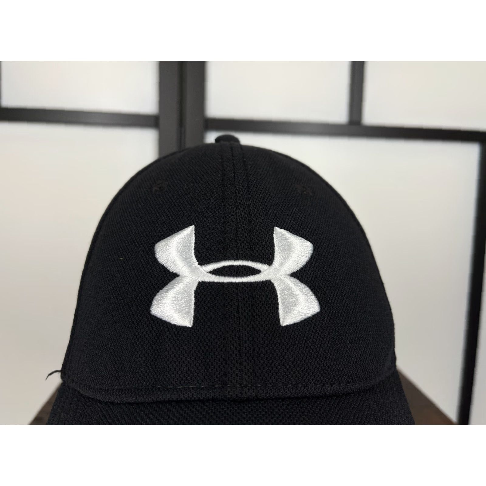 Under Armour Under Armour Hat Mens Extra Large Black Logo 100% Polyester Outdoors Fitted Cap Size ONE SIZE - 2 Thumbnail