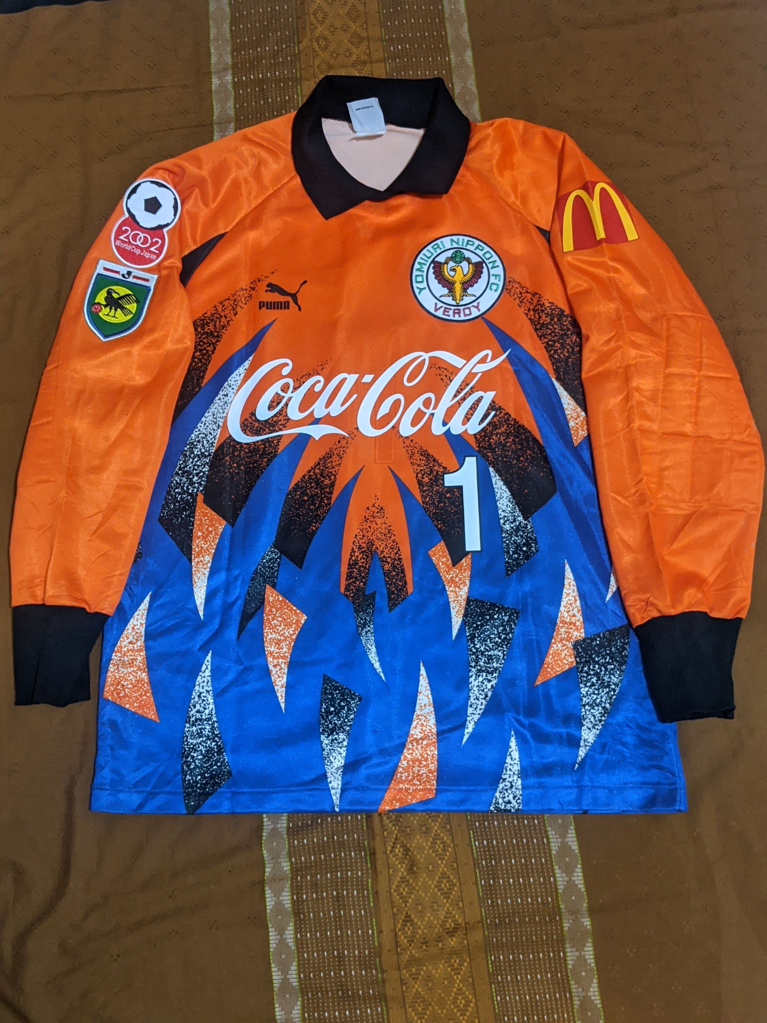 Puma Tokyo Verdy goalkeeper 1994 / 1995football shirt. | Grailed