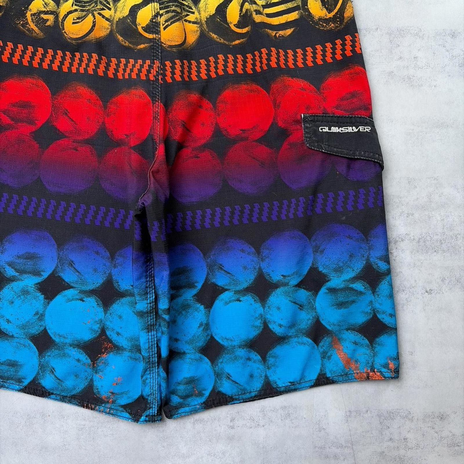 Quiksilver Y2K Quiksilver Surfwear Grunge Baggy Board Shorts Size US 32 / EU 48 - 5 Thumbnail