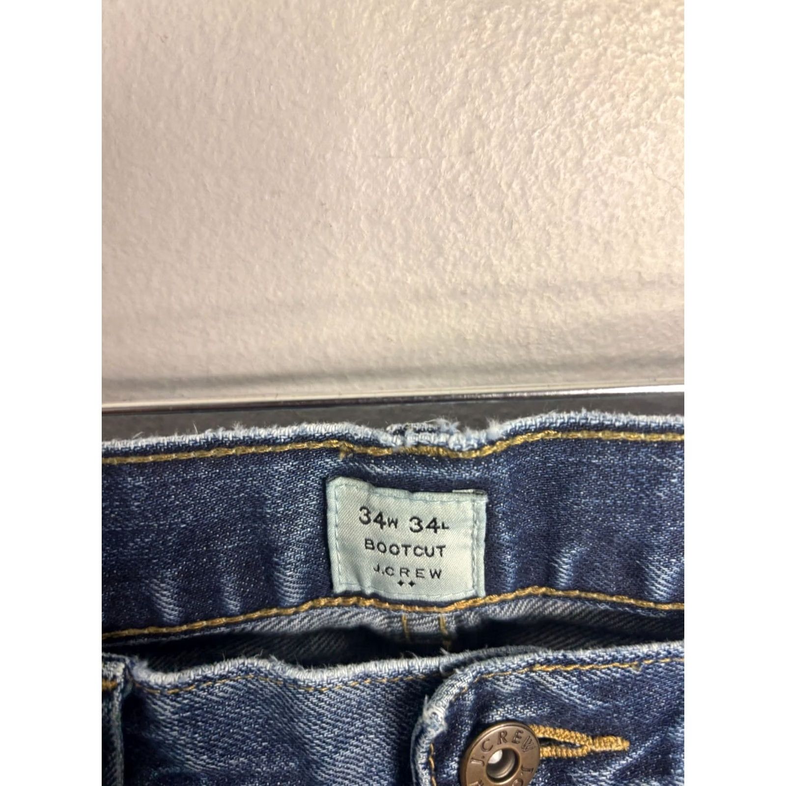 J.Crew J.CREW Jeans Mens Size 34 Dark Wash Bootcut Denim 6138 Jeans Mens 34 Blue Dark Wash Bootcut Denim USA 6138 Size US 34 / EU 50 - 3 Thumbnail